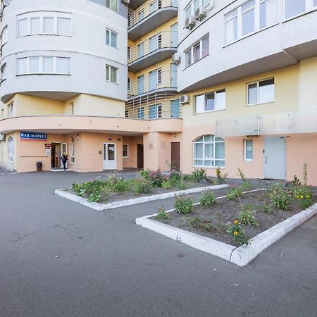 Apartments On Darnitsa Kiev Luaran gambar