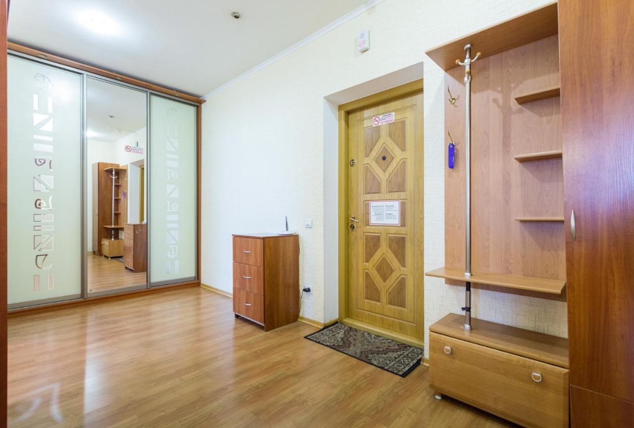 Apartments On Darnitsa Kiev Luaran gambar
