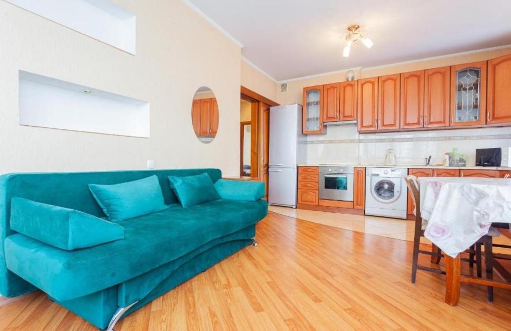 Apartments On Darnitsa Kiev Bilik gambar